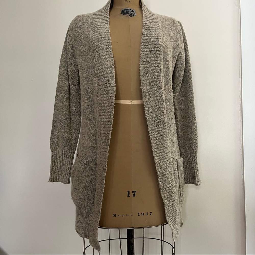 Lety & Me Women’s Maeron Ribbed Double Front Pocket Cardigan Size Medium